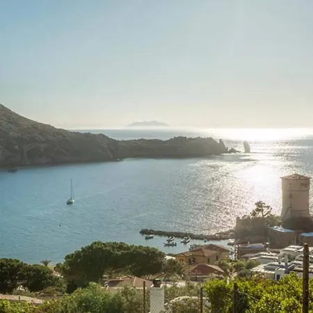Giglio 5 Apartment *